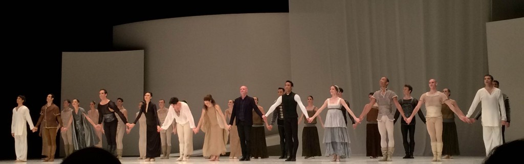 La troupe du Ballet de Monte-Carlo lors de Roméo et Juliette.